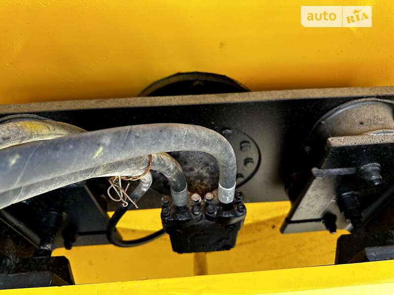 Дорожный каток JCB VMT 2008 в Виннице
