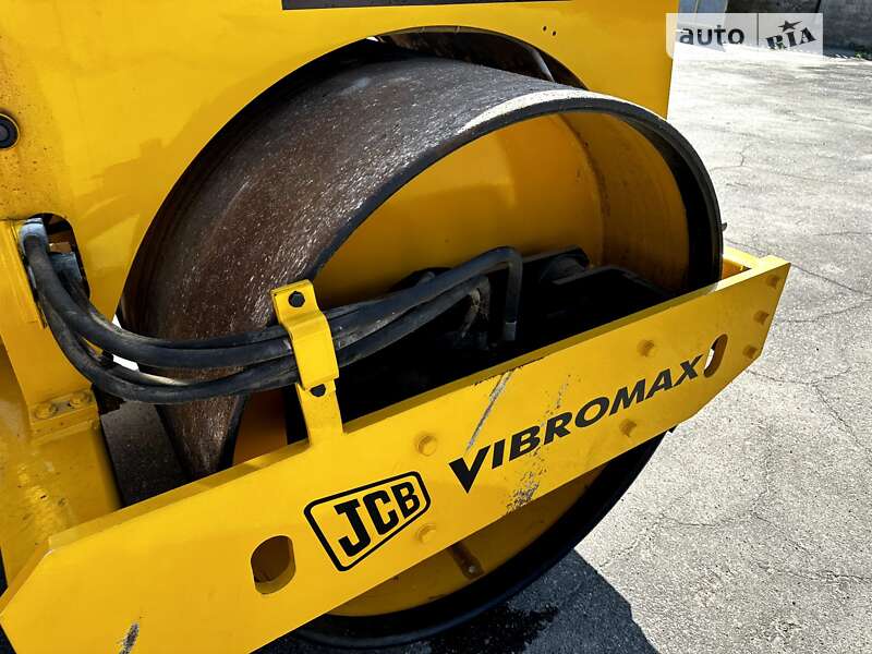 Дорожный каток JCB VMT 2008 в Виннице