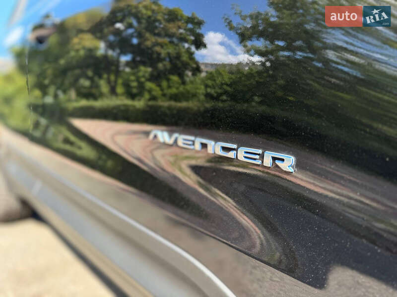Позашляховик / Кросовер Jeep Avenger 2023 в Києві