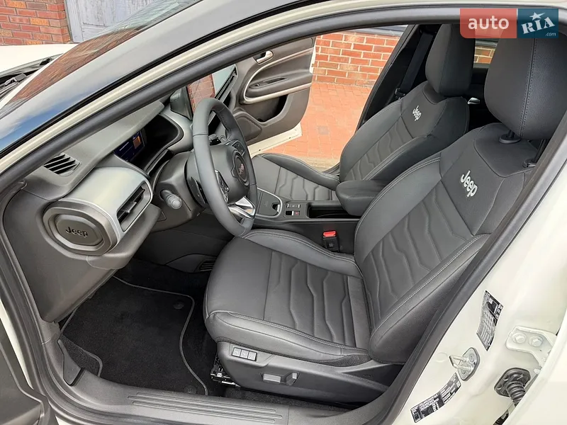 Jeep Avenger 2024 VIN ZAC5JACT4RJL00131 фото оголошення 27 з 75