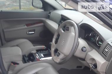 Внедорожник / Кроссовер Jeep Cherokee 2004 в Черкассах