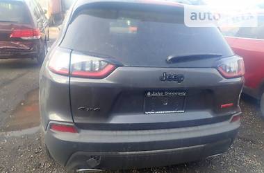 Внедорожник / Кроссовер Jeep Cherokee 2019 в 