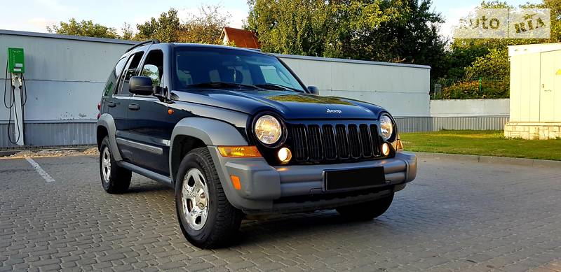 Внедорожник / Кроссовер Jeep Cherokee 2005 в Луцке