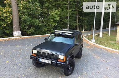 Внедорожник / Кроссовер Jeep Cherokee 1991 в Черновцах