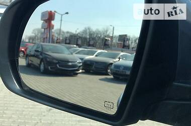 Позашляховик / Кросовер Jeep Cherokee 2015 в 