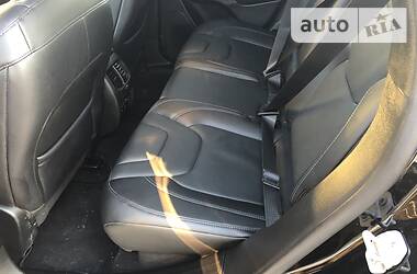 Позашляховик / Кросовер Jeep Cherokee 2019 в 