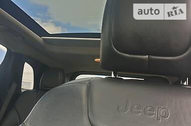Внедорожник / Кроссовер Jeep Cherokee 2017 в Ивано-Франковске