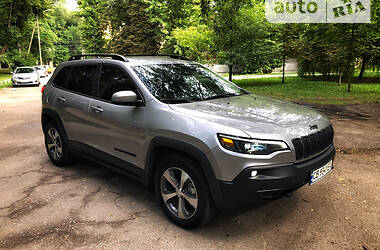 Jeep Cherokee 2020