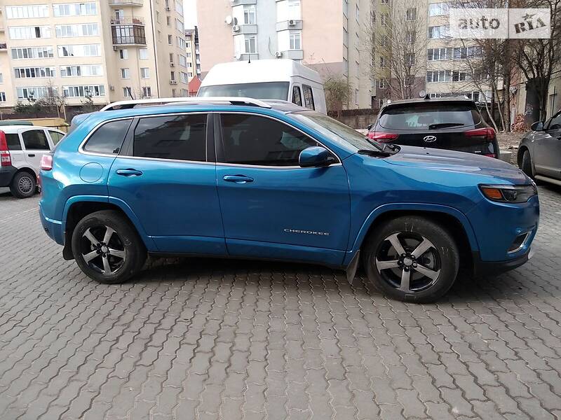 Позашляховик / Кросовер Jeep Cherokee 2019 в Івано-Франківську фото 29 Позашляховик / Кросовер Jeep Cherokee 2019 в Івано-Франківську