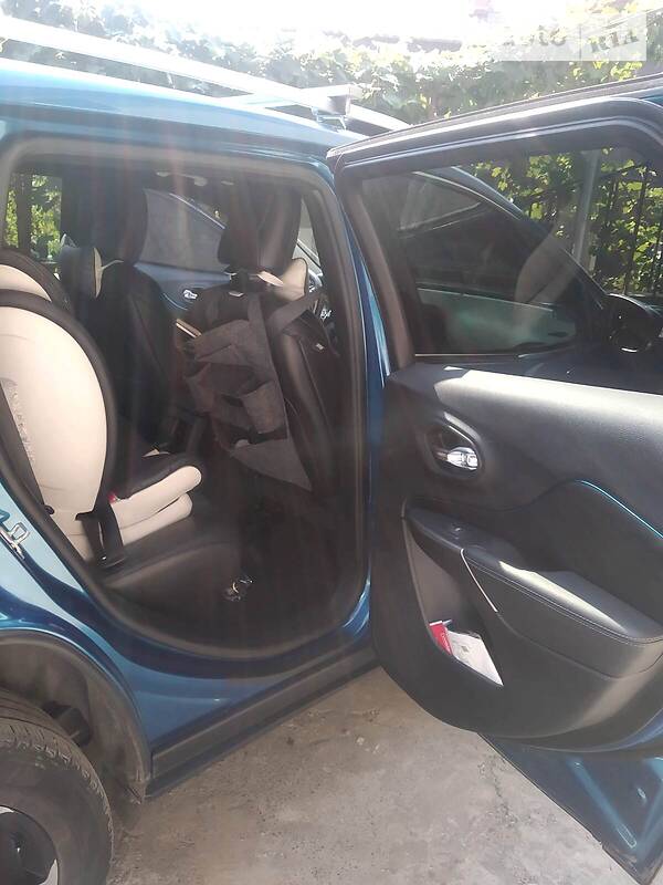 Позашляховик / Кросовер Jeep Cherokee 2019 в Івано-Франківську фото 4 Позашляховик / Кросовер Jeep Cherokee 2019 в Івано-Франківську