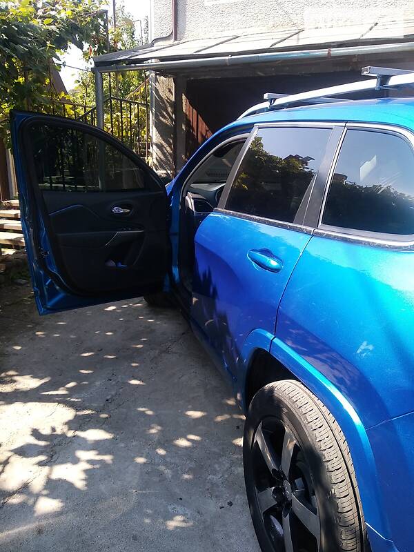 Позашляховик / Кросовер Jeep Cherokee 2019 в Івано-Франківську фото 13 Позашляховик / Кросовер Jeep Cherokee 2019 в Івано-Франківську