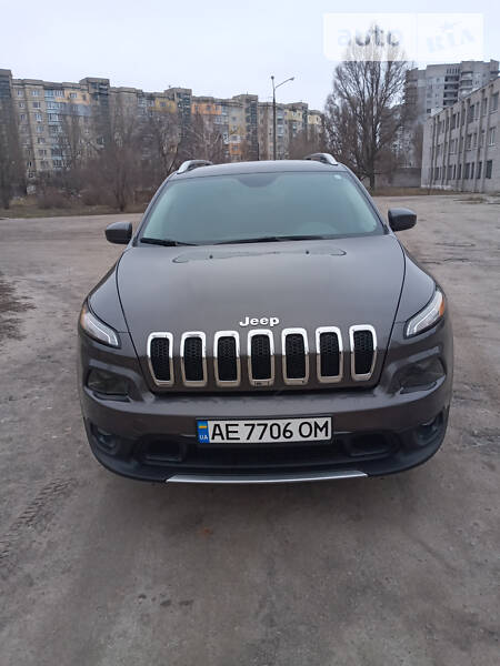 Внедорожник / Кроссовер Jeep Cherokee 2017 в Каменском