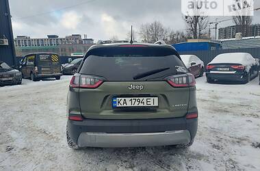 Позашляховик / Кросовер Jeep Cherokee 2018 в Коростишеві