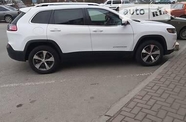 Внедорожник / Кроссовер Jeep Cherokee 2020 в Кропивницком