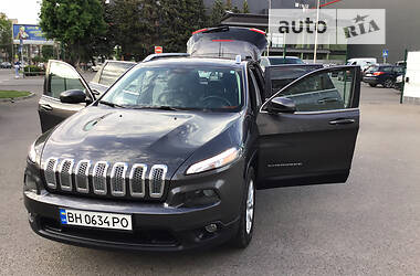 Позашляховик / Кросовер Jeep Cherokee 2015 в Вінниці