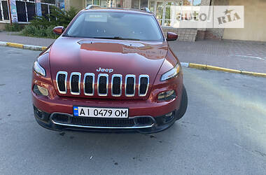 Внедорожник / Кроссовер Jeep Cherokee 2016 в Киеве