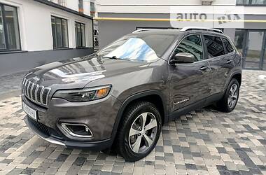 Універсал Jeep Cherokee 2019 в Івано-Франківську