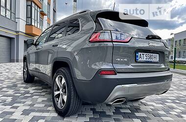 Універсал Jeep Cherokee 2020 в Івано-Франківську