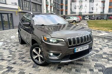 Універсал Jeep Cherokee 2019 в Івано-Франківську