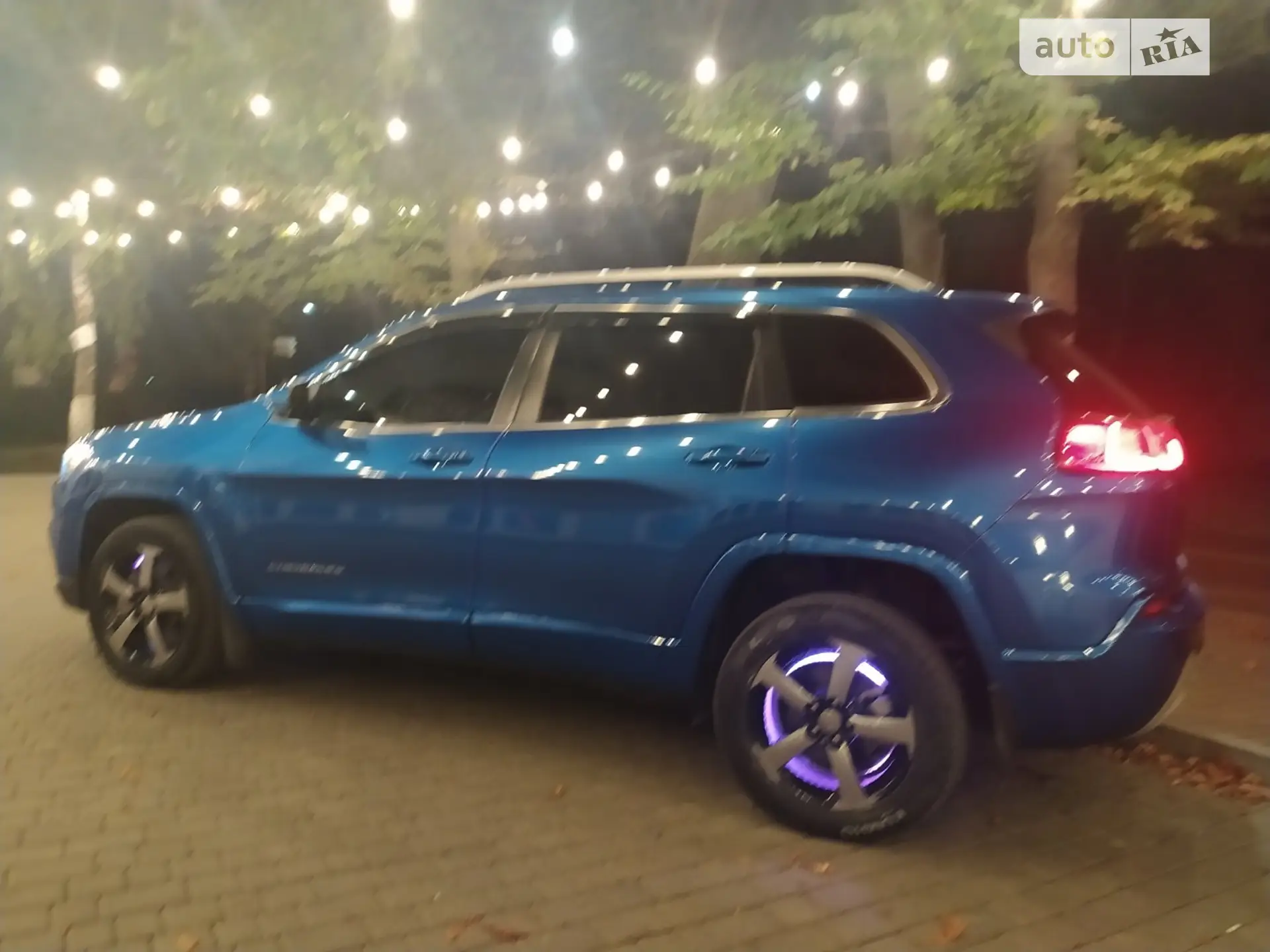 2019 Jeep Cherokee - мініатюра 48