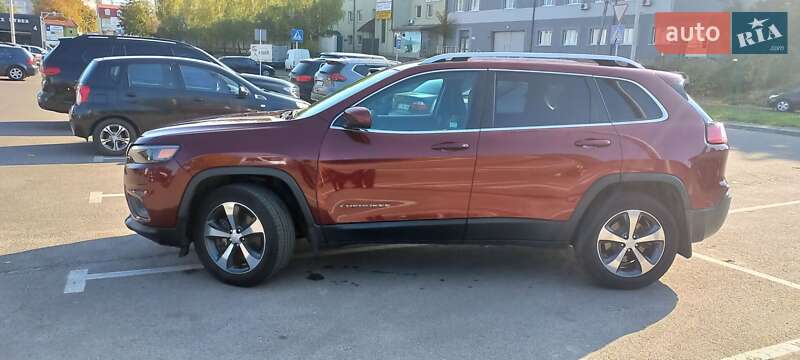 Внедорожник / Кроссовер Jeep Cherokee 2019 в Львове