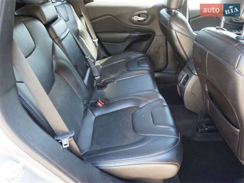 Внедорожник / Кроссовер Jeep Cherokee 2018 в Львове фото 3 Внедорожник / Кроссовер Jeep Cherokee 2018 в Львове