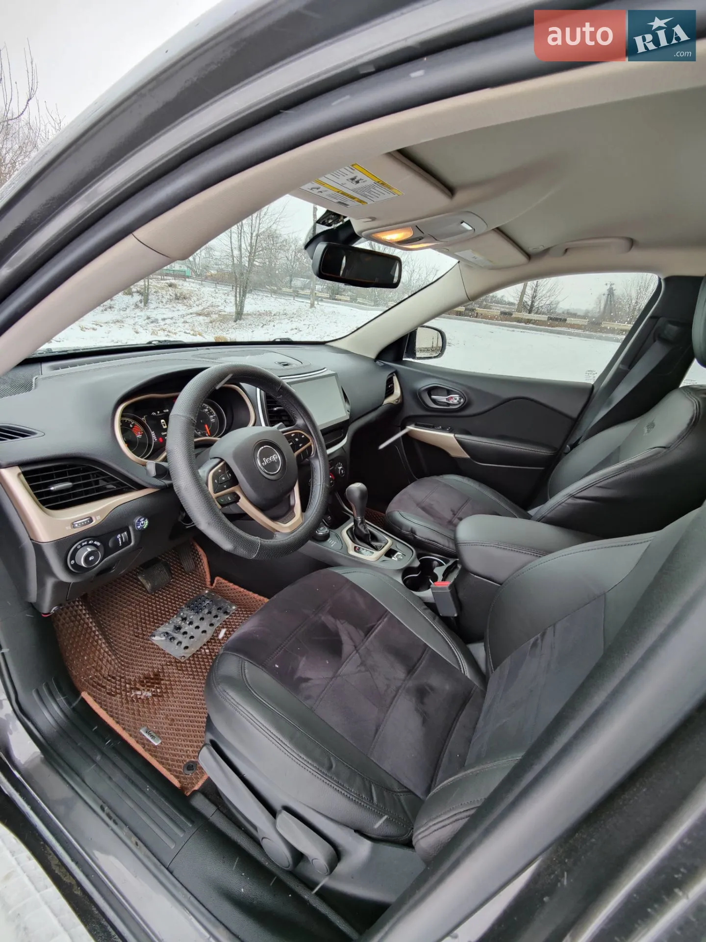 2017 Jeep Cherokee - мініатюра 17