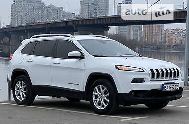 Позашляховик / Кросовер Jeep Cherokee 2015 в 