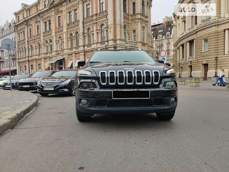 Внедорожник / Кроссовер Jeep Cherokee 2014 в Одессе