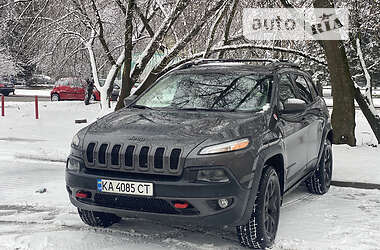 Внедорожник / Кроссовер Jeep Cherokee 2015 в Львове