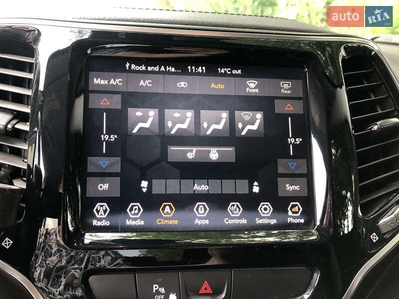 Позашляховик / Кросовер Jeep Cherokee 2018 в Києві