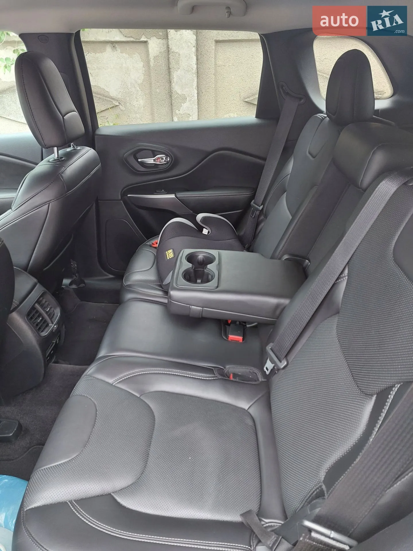 2018 Jeep Cherokee - мініатюра 12