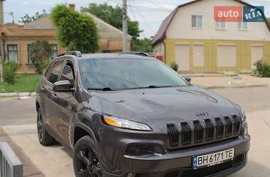 Внедорожник / Кроссовер Jeep Cherokee 2017 в Болграде