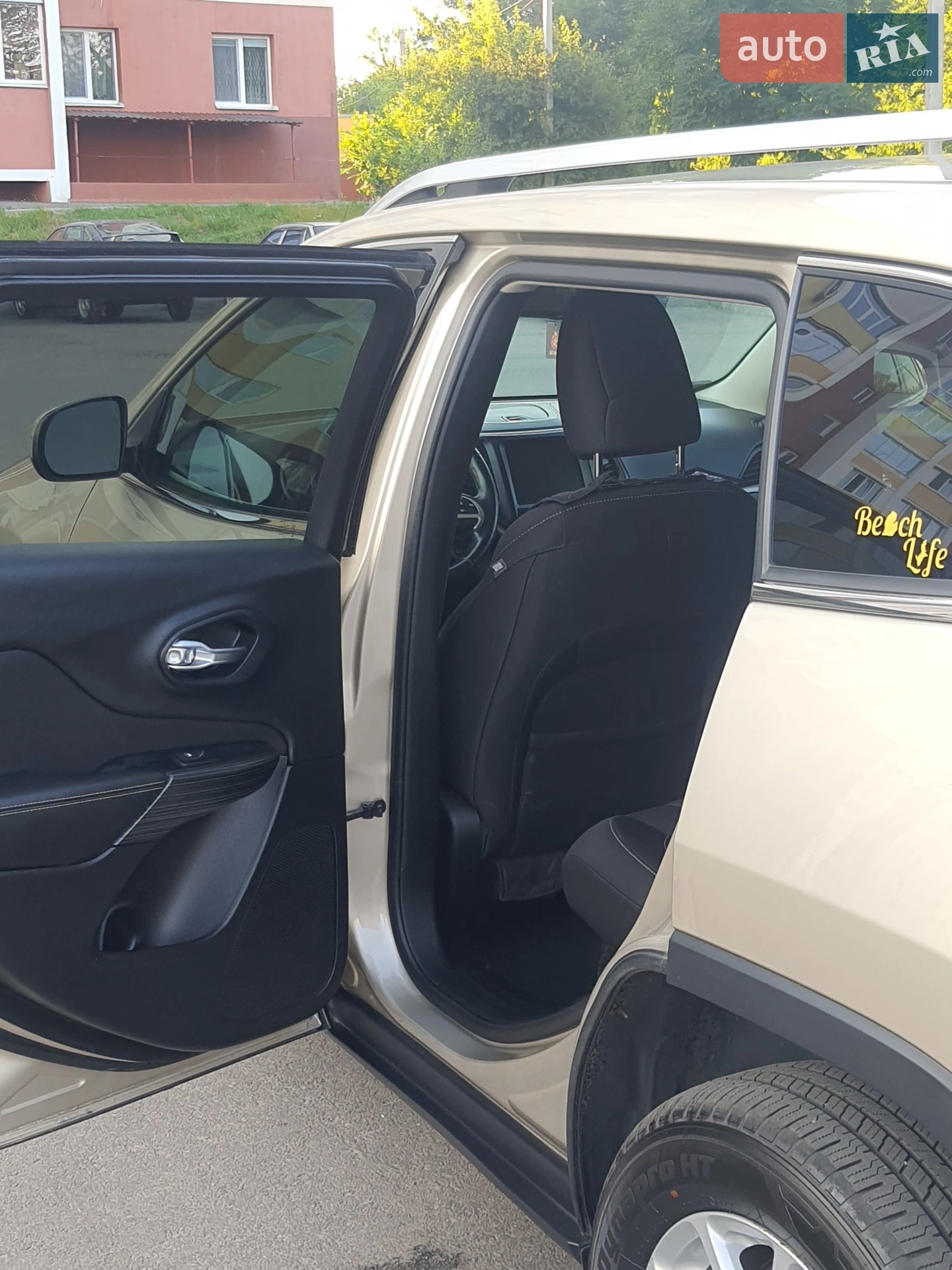 2015 Jeep Cherokee - мініатюра 16