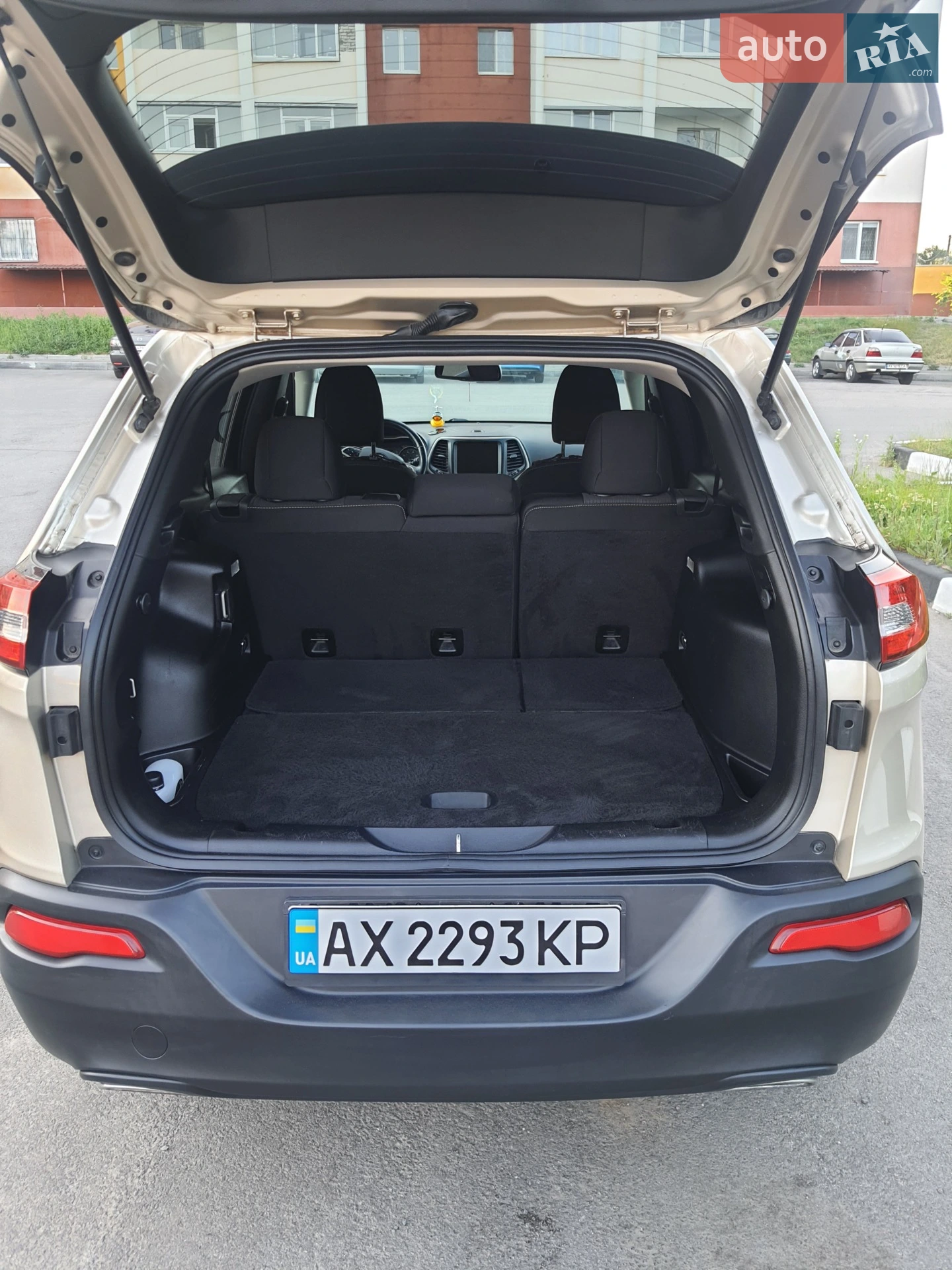 2015 Jeep Cherokee - мініатюра 17