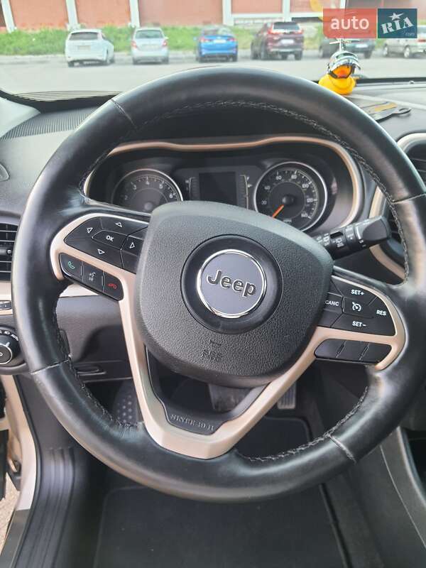 Позашляховик / Кросовер Jeep Cherokee 2015 в Харкові