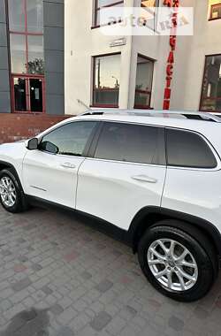 Внедорожник / Кроссовер Jeep Cherokee 2017 в Ужгороде