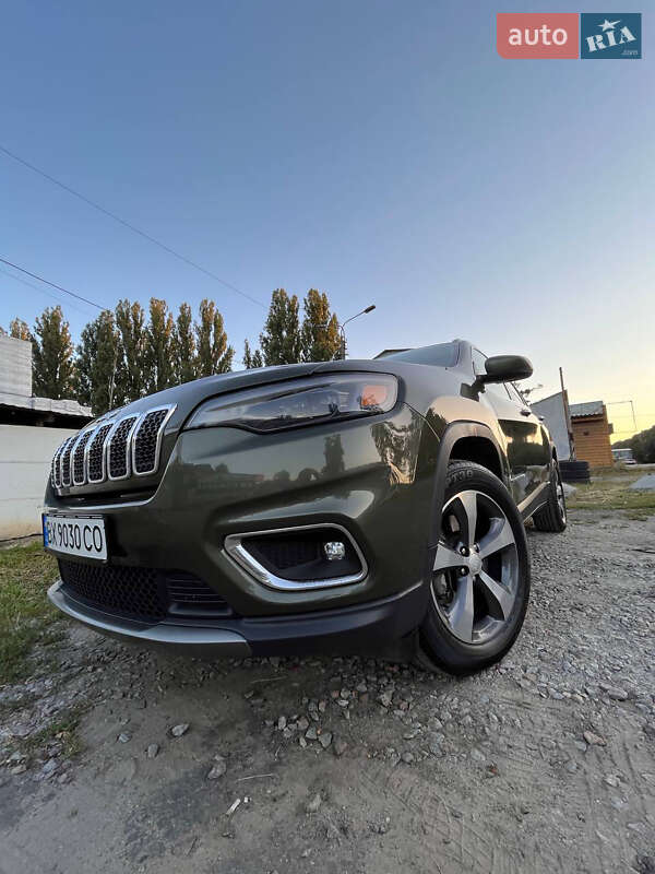 Внедорожник / Кроссовер Jeep Cherokee 2018 в Киеве
