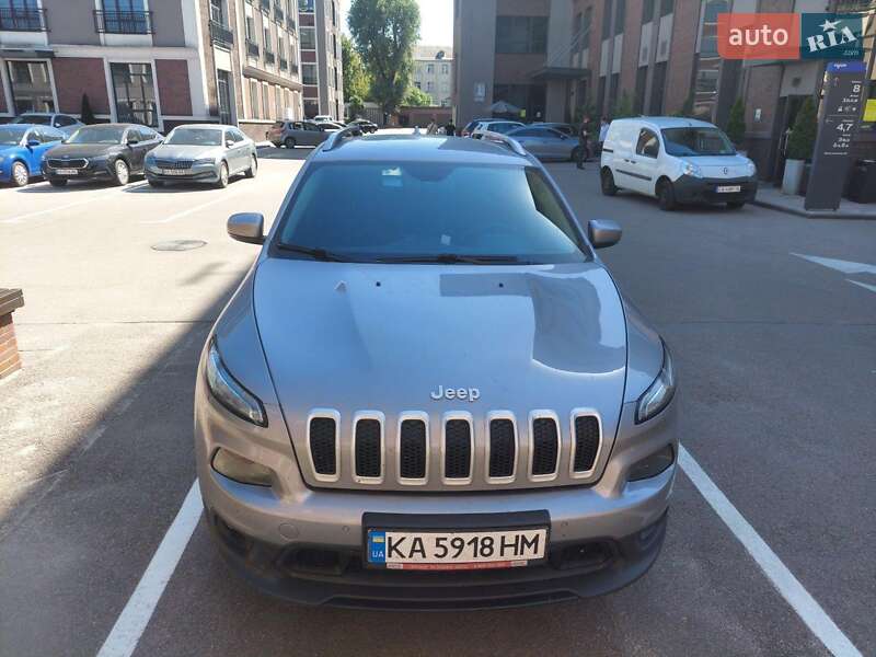 Внедорожник / Кроссовер Jeep Cherokee 2018 в Киеве фото 2 Внедорожник / Кроссовер Jeep Cherokee 2018 в Киеве