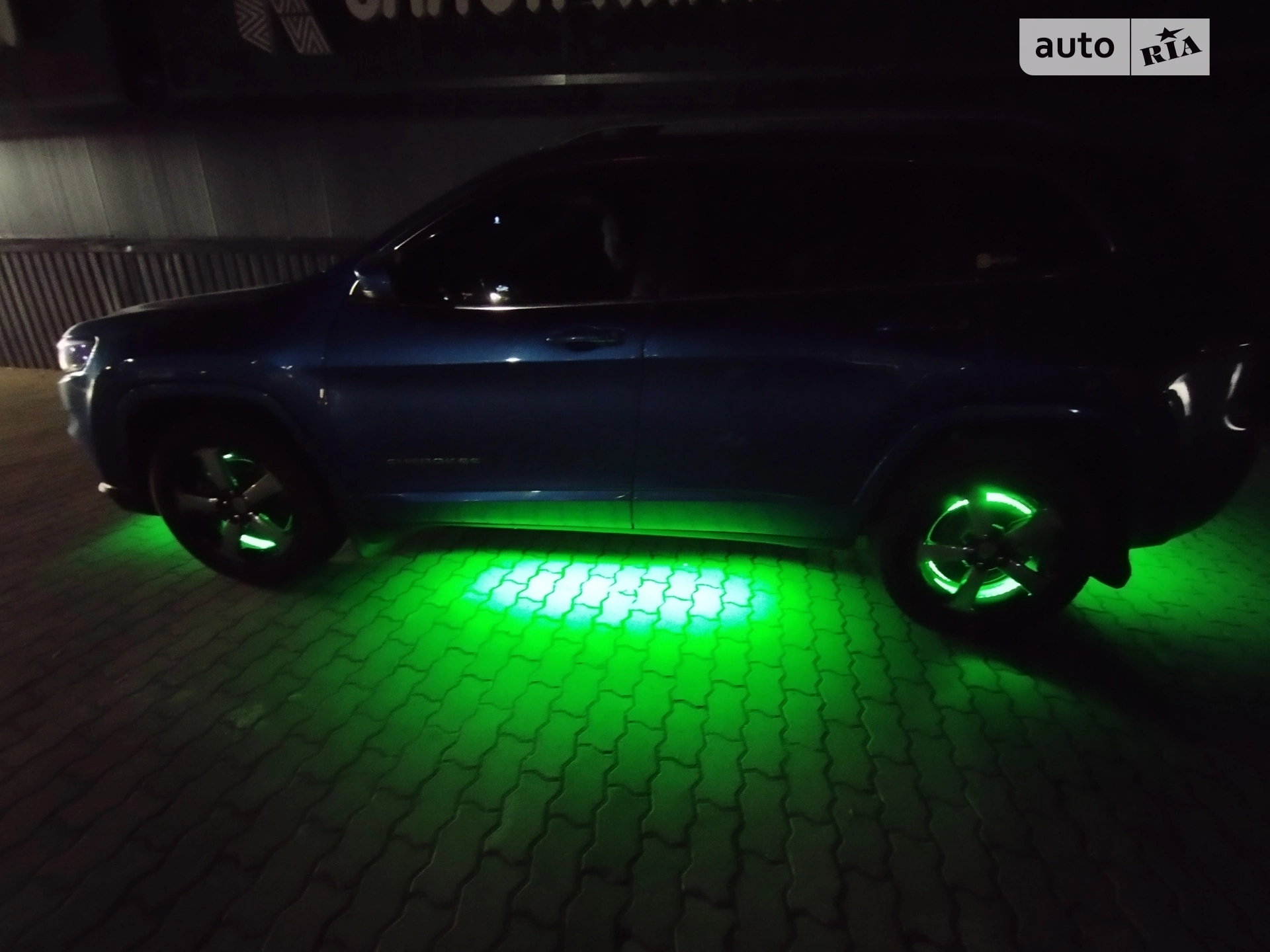 2019 Jeep Cherokee - мініатюра 59