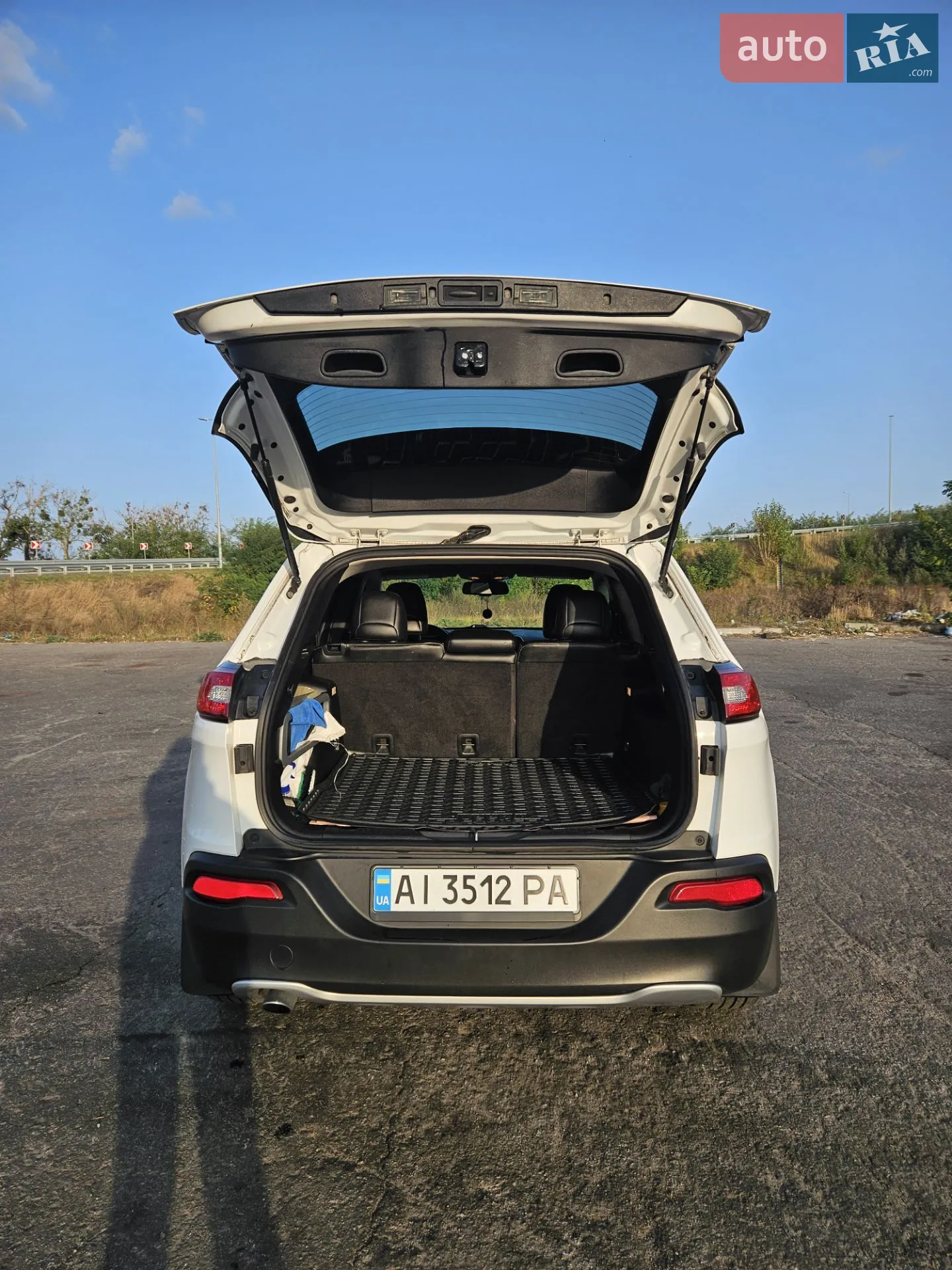 2014 Jeep Cherokee - мініатюра 10