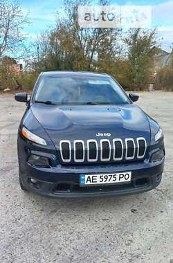 Внедорожник / Кроссовер Jeep Cherokee 2015 в Кривом Роге