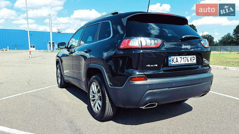 Позашляховик / Кросовер Jeep Cherokee 2021 в Києві