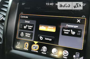 Внедорожник / Кроссовер Jeep Cherokee 2013 в 