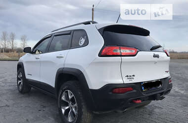 Внедорожник / Кроссовер Jeep Cherokee 2013 в 
