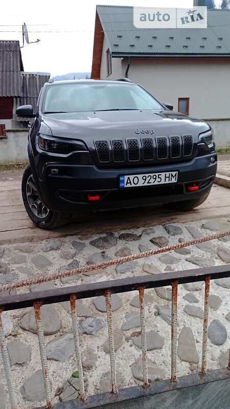 Позашляховик / Кросовер Jeep Cherokee 2020 в Рахові