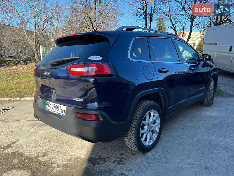 Позашляховик / Кросовер Jeep Cherokee 2015 в Кам'янець-Подільському