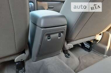 Внедорожник / Кроссовер Jeep Cherokee 2005 в 