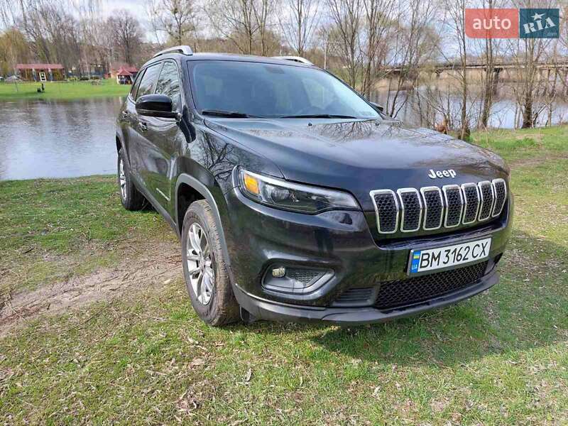 Внедорожник / Кроссовер Jeep Cherokee 2019 в Киеве