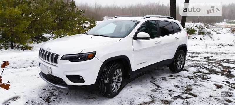 Внедорожник / Кроссовер Jeep Cherokee 2020 в Киеве